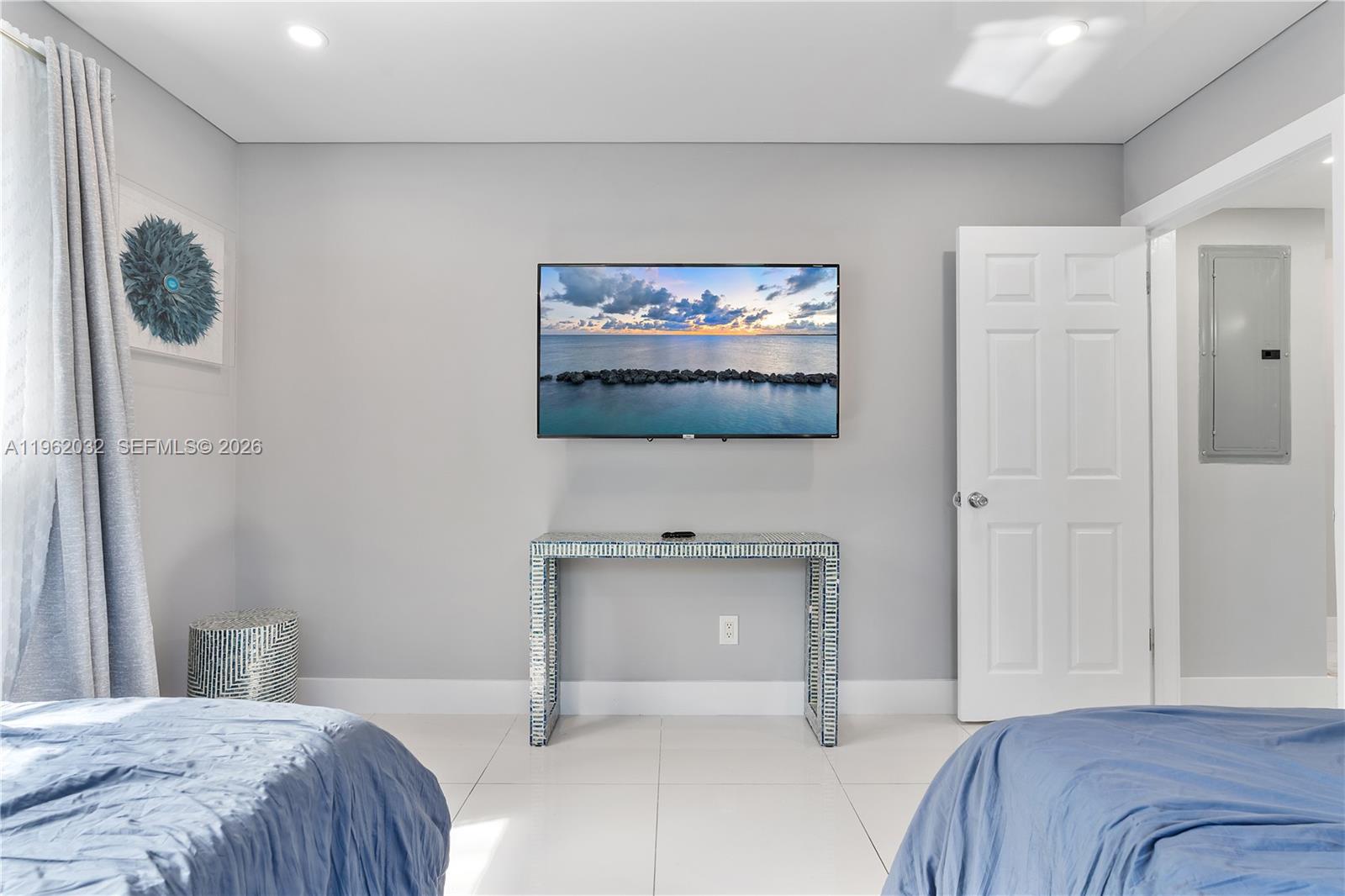 CORAL HEIGHTS SEC 2 - Residential Lease