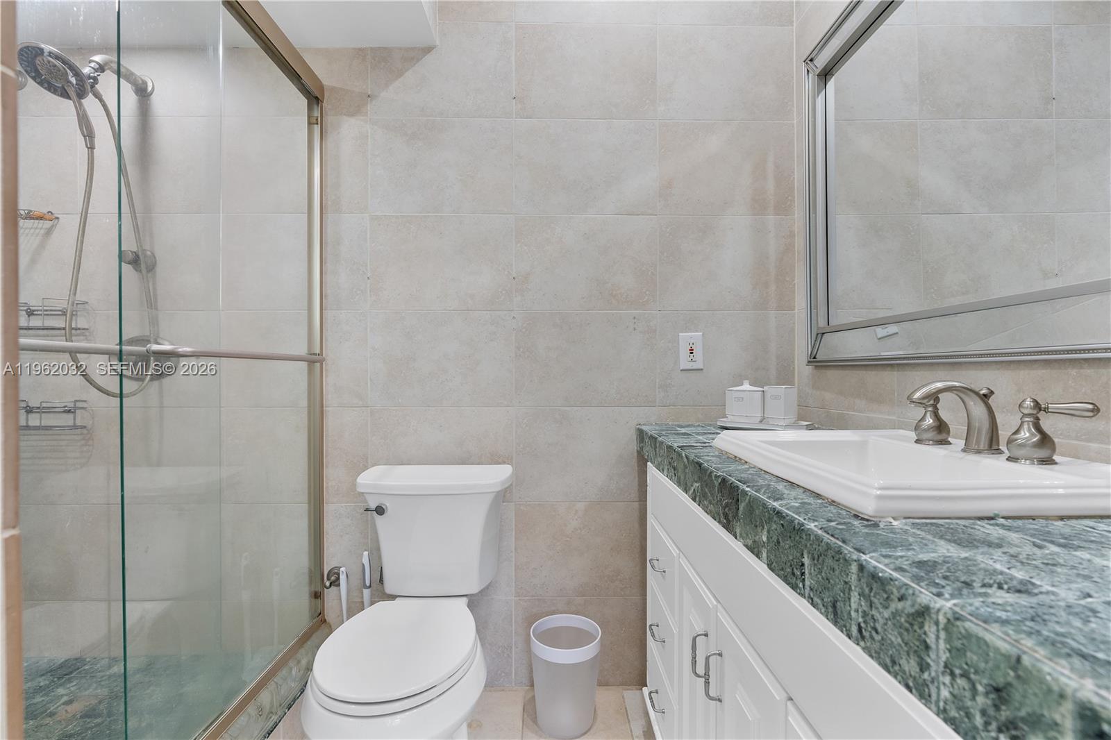 CORAL HEIGHTS SEC 2 - Residential Lease