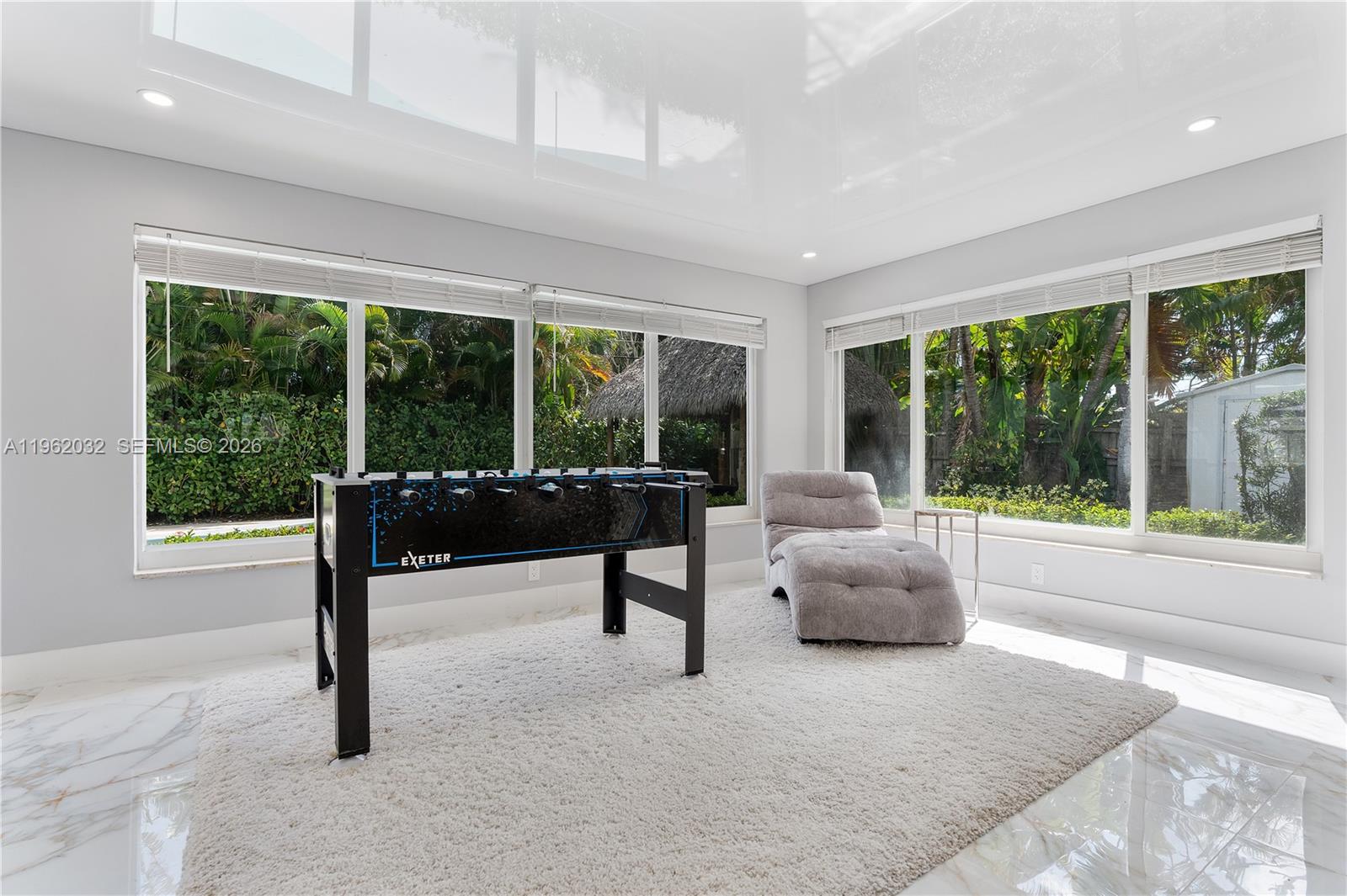 CORAL HEIGHTS SEC 2 - Residential Lease