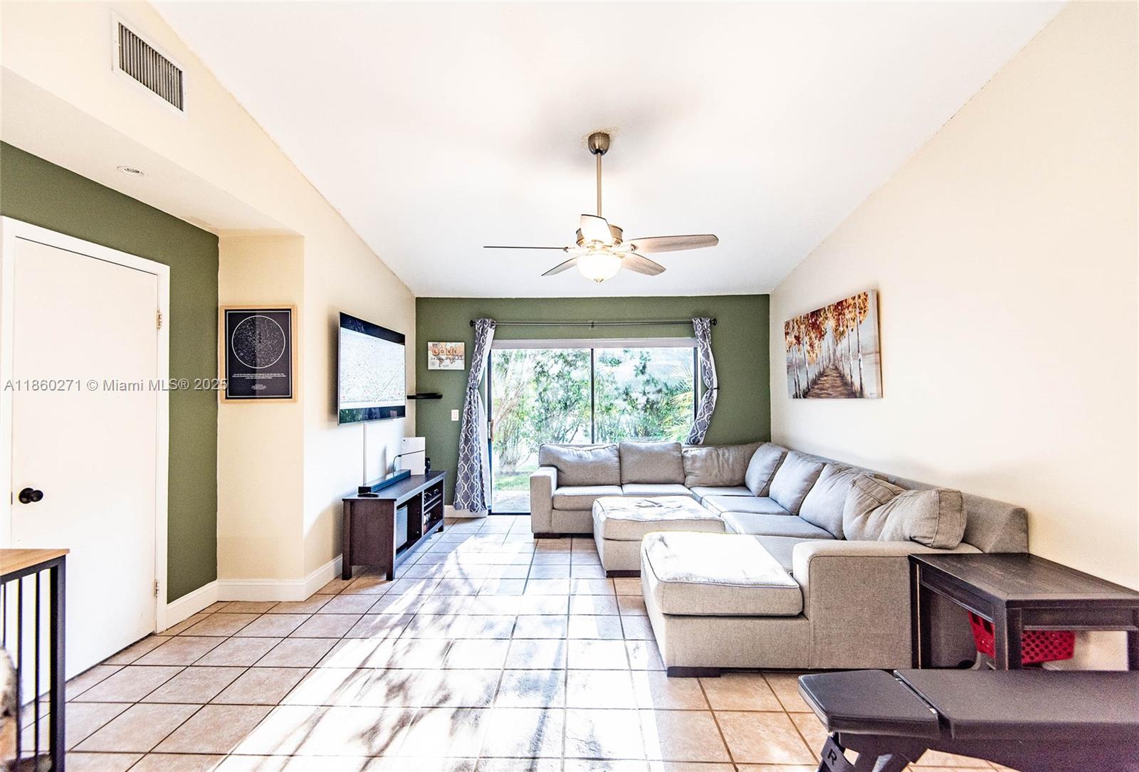 Discover this highly desirable Davie neighborhood, conveniently located near top-rated schools, shopping, dining, and major highways. This beautiful 3-bedroom, 2-bathroom villa showcases true pride of ownership throughout. Featuring a spacious single-story layout with soaring volume ceilings and an updated A/C unit, this home offers both comfort and style.
Enjoy the convenience of an in-unit washer and dryer, two assigned parking spaces, plus guest parking. The quiet community provides fantastic amenities, including a swimming pool, playground, tennis and basketball courts, and a BBQ/picnic area.
Don’t miss this opportunity!