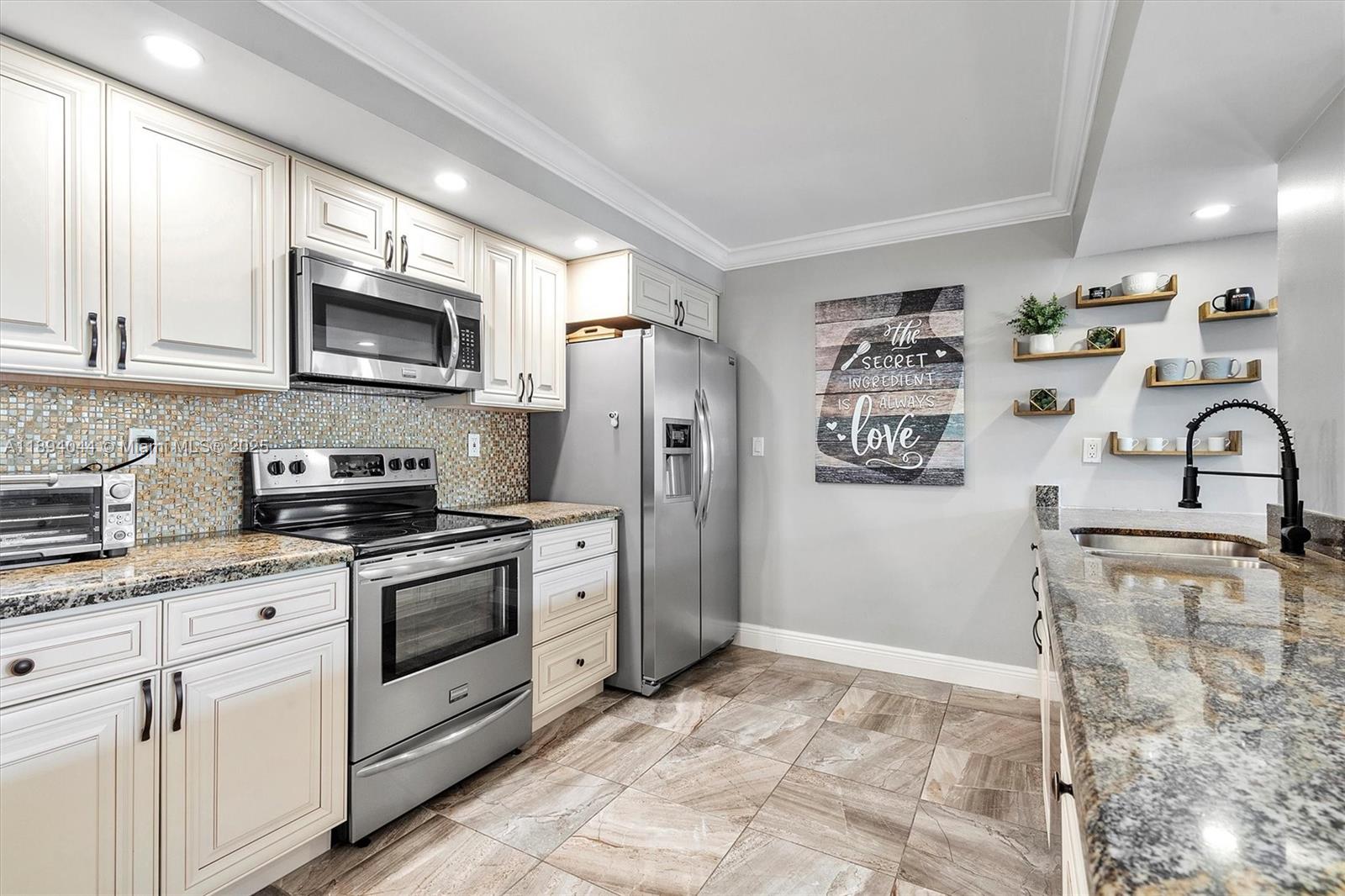 TOWERS OF OCEANVIEW SOUTH - Residential Lease