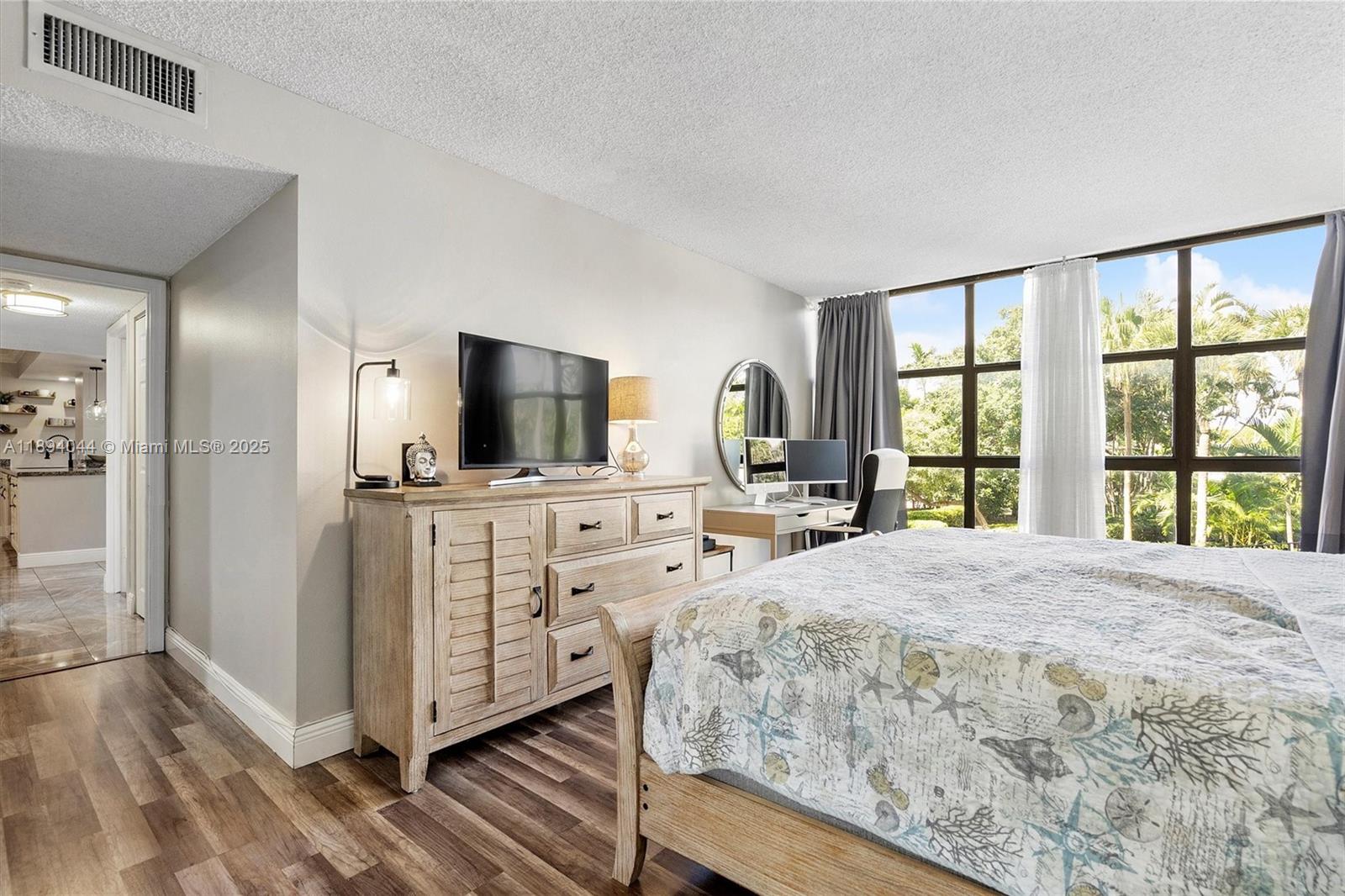 TOWERS OF OCEANVIEW SOUTH - Residential Lease