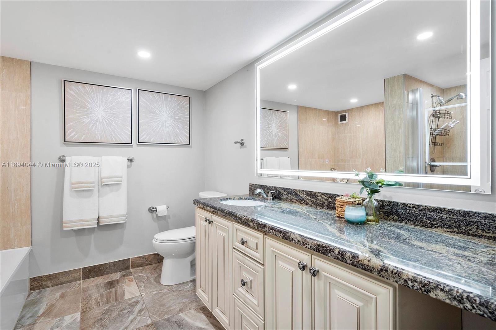 TOWERS OF OCEANVIEW SOUTH - Residential Lease