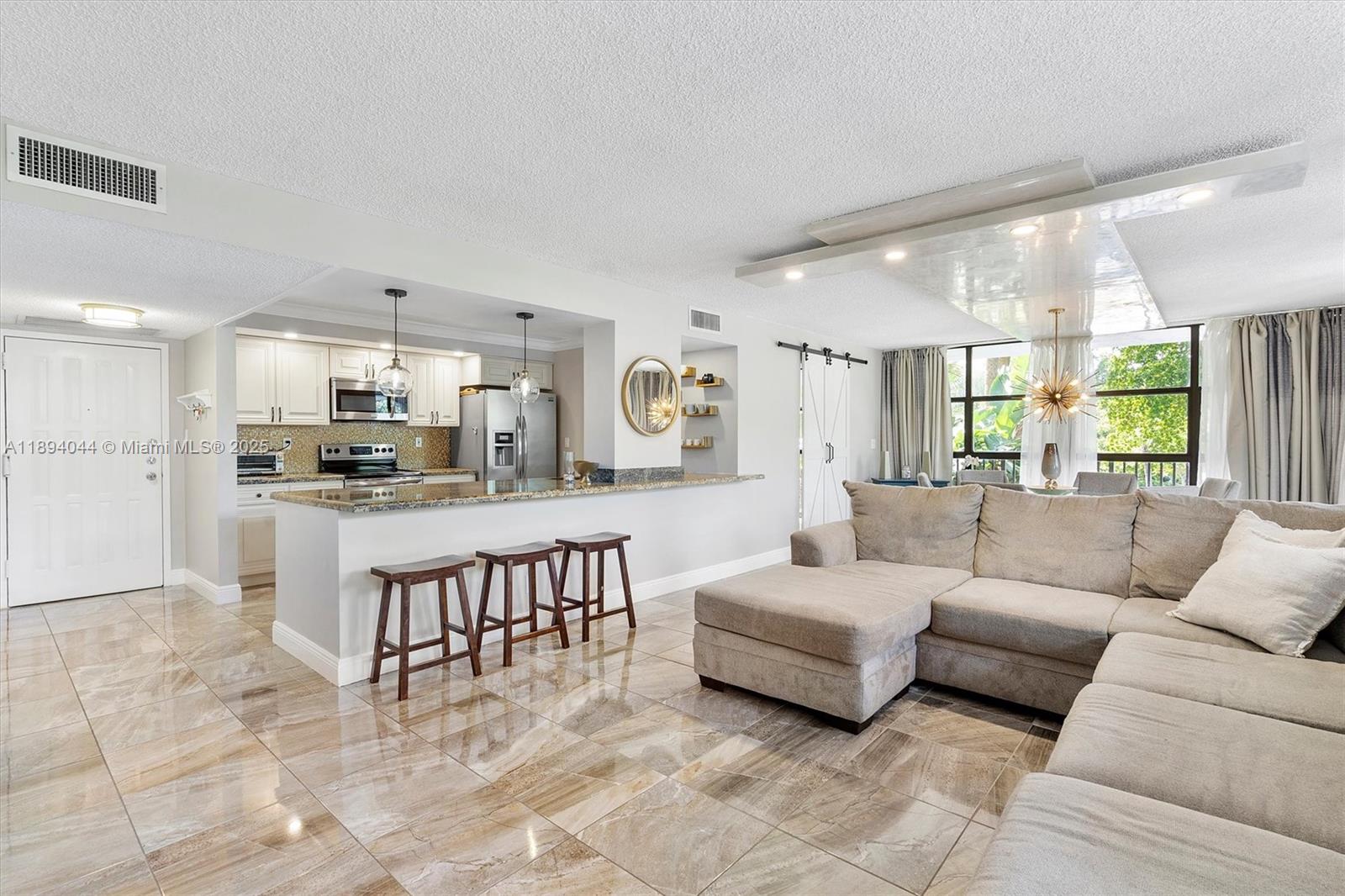 TOWERS OF OCEANVIEW SOUTH - Residential Lease