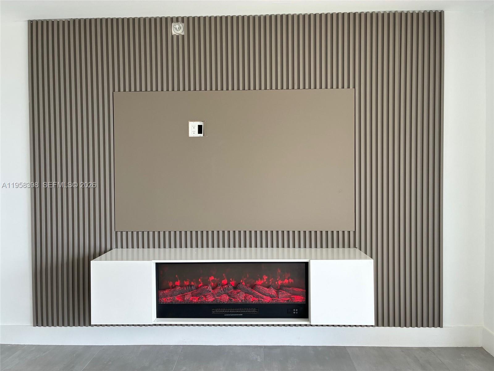 HORIZONS OF INVERRARY CON - Residential