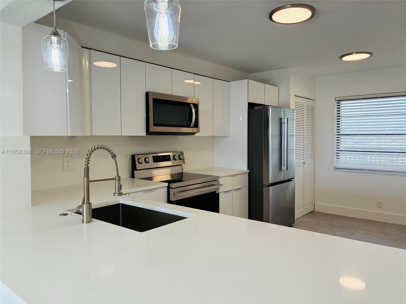 HORIZONS OF INVERRARY CON - Residential