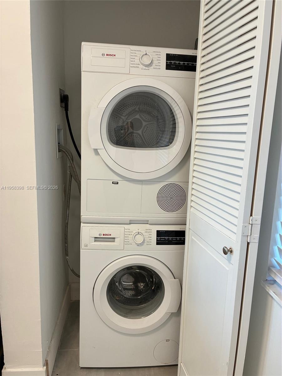 HORIZONS OF INVERRARY CON - Residential