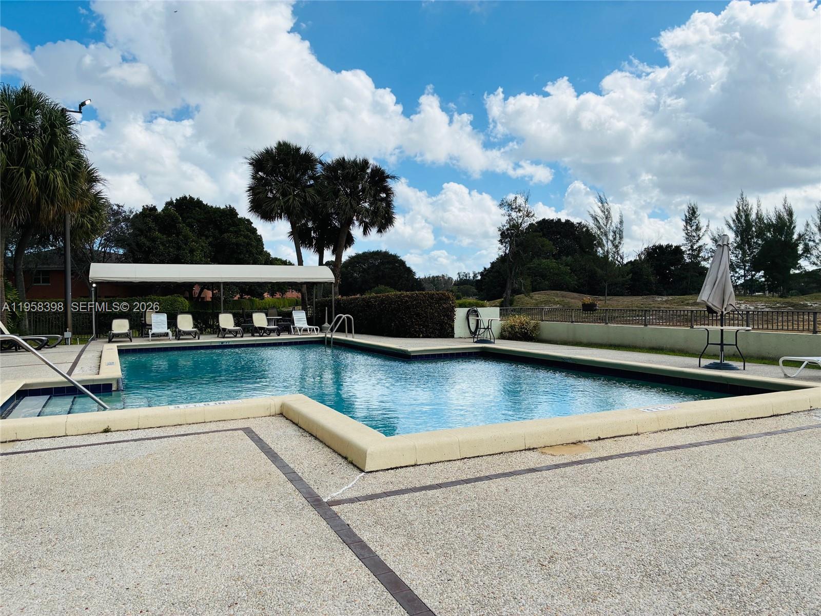 HORIZONS OF INVERRARY CON - Residential