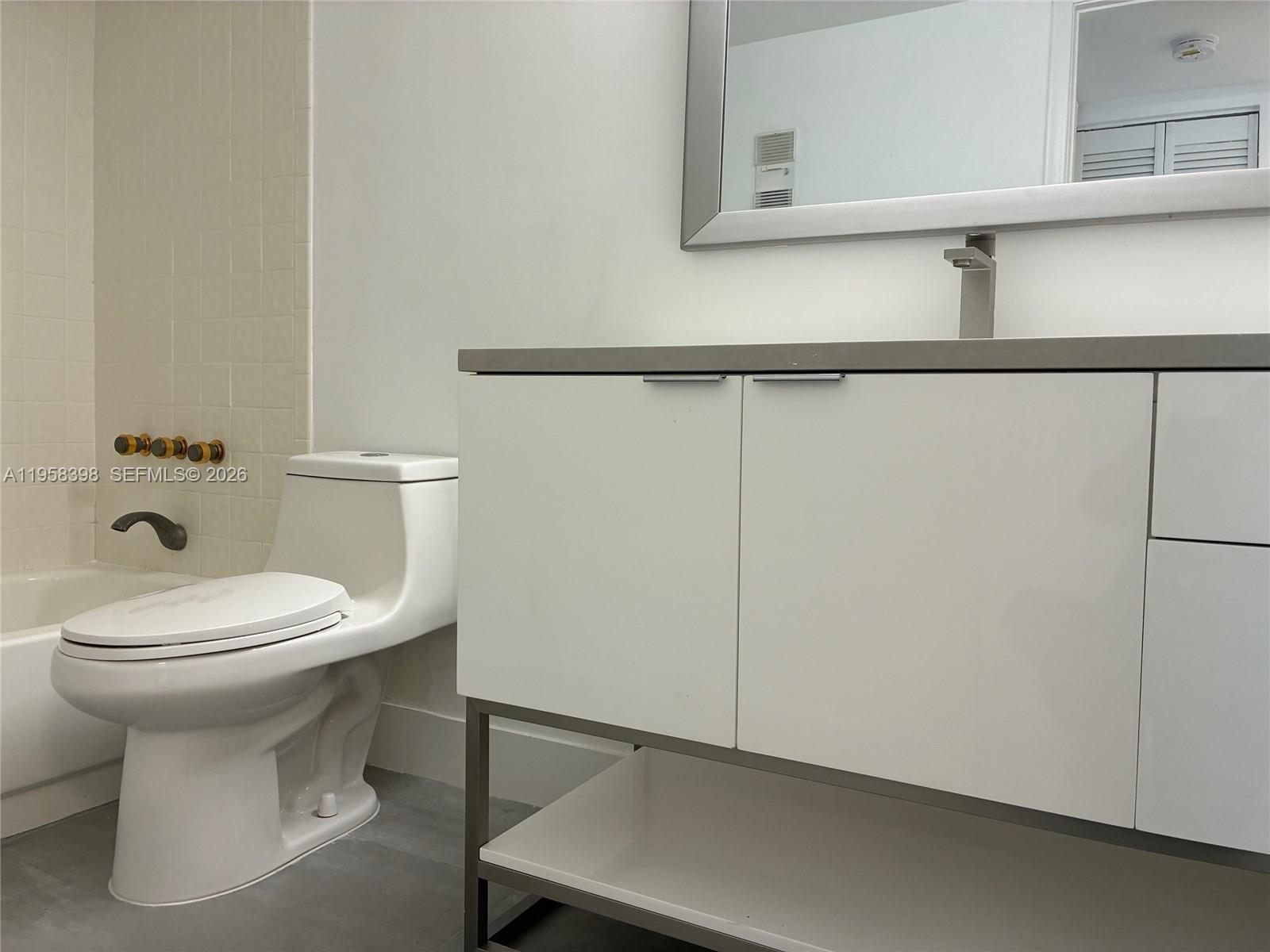 HORIZONS OF INVERRARY CON - Residential