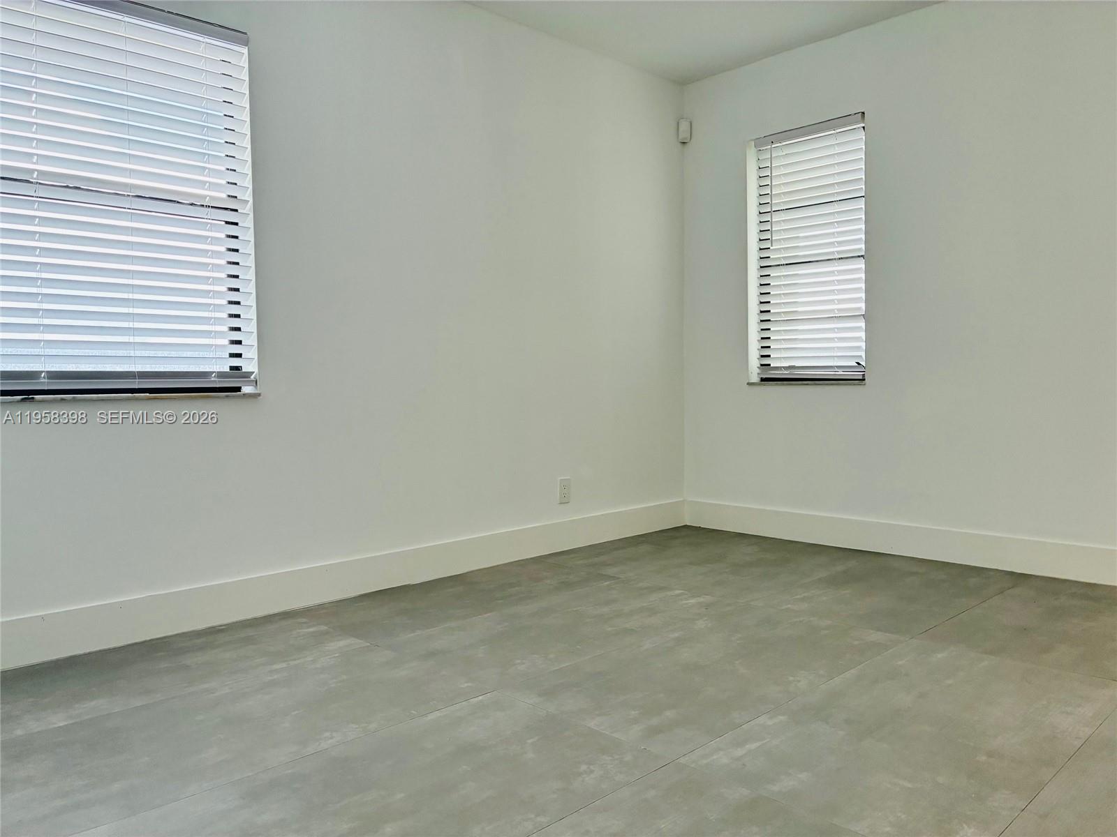 HORIZONS OF INVERRARY CON - Residential