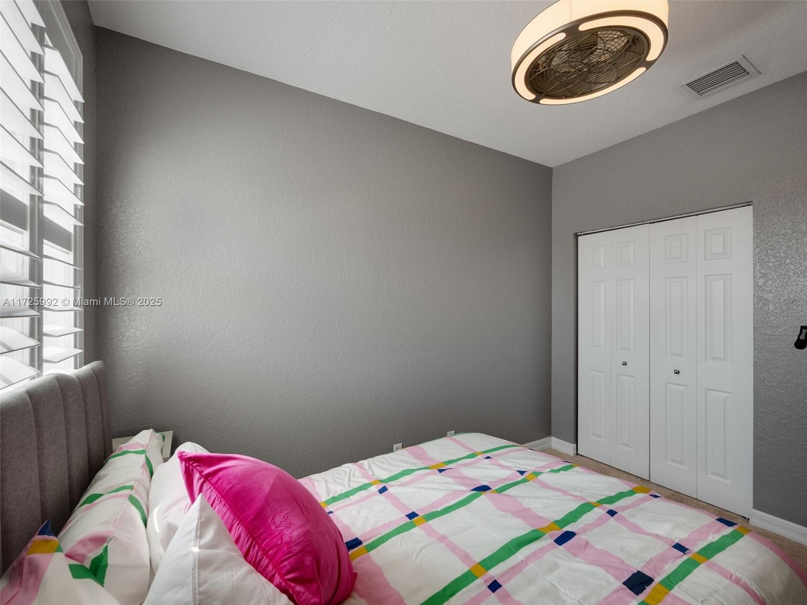 SANDPIPER COVE AT BOTANICA - Residential