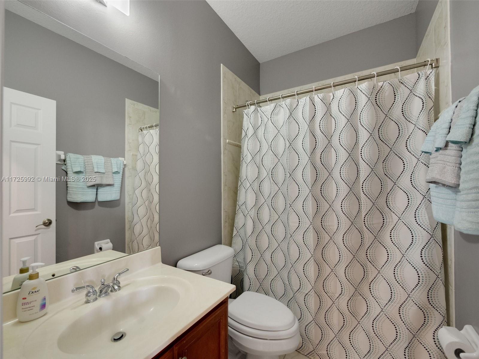 SANDPIPER COVE AT BOTANICA - Residential