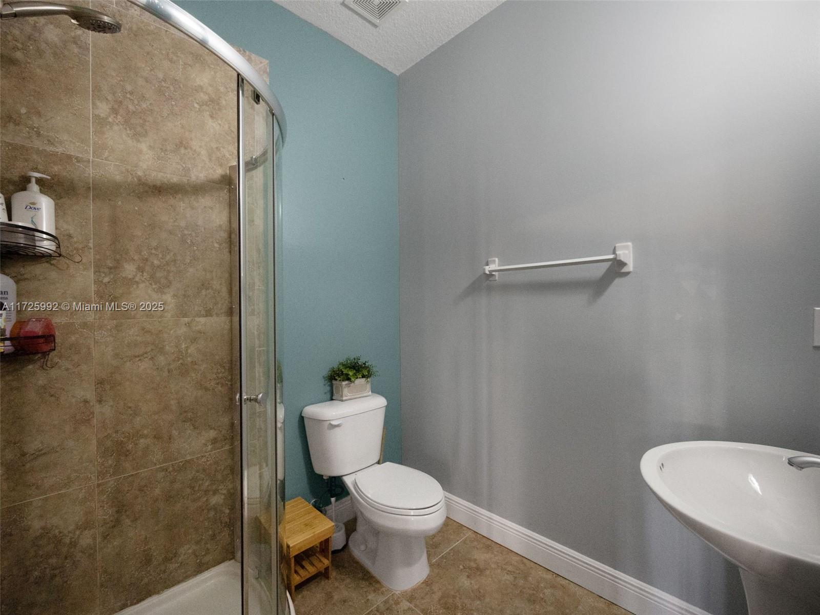 SANDPIPER COVE AT BOTANICA - Residential