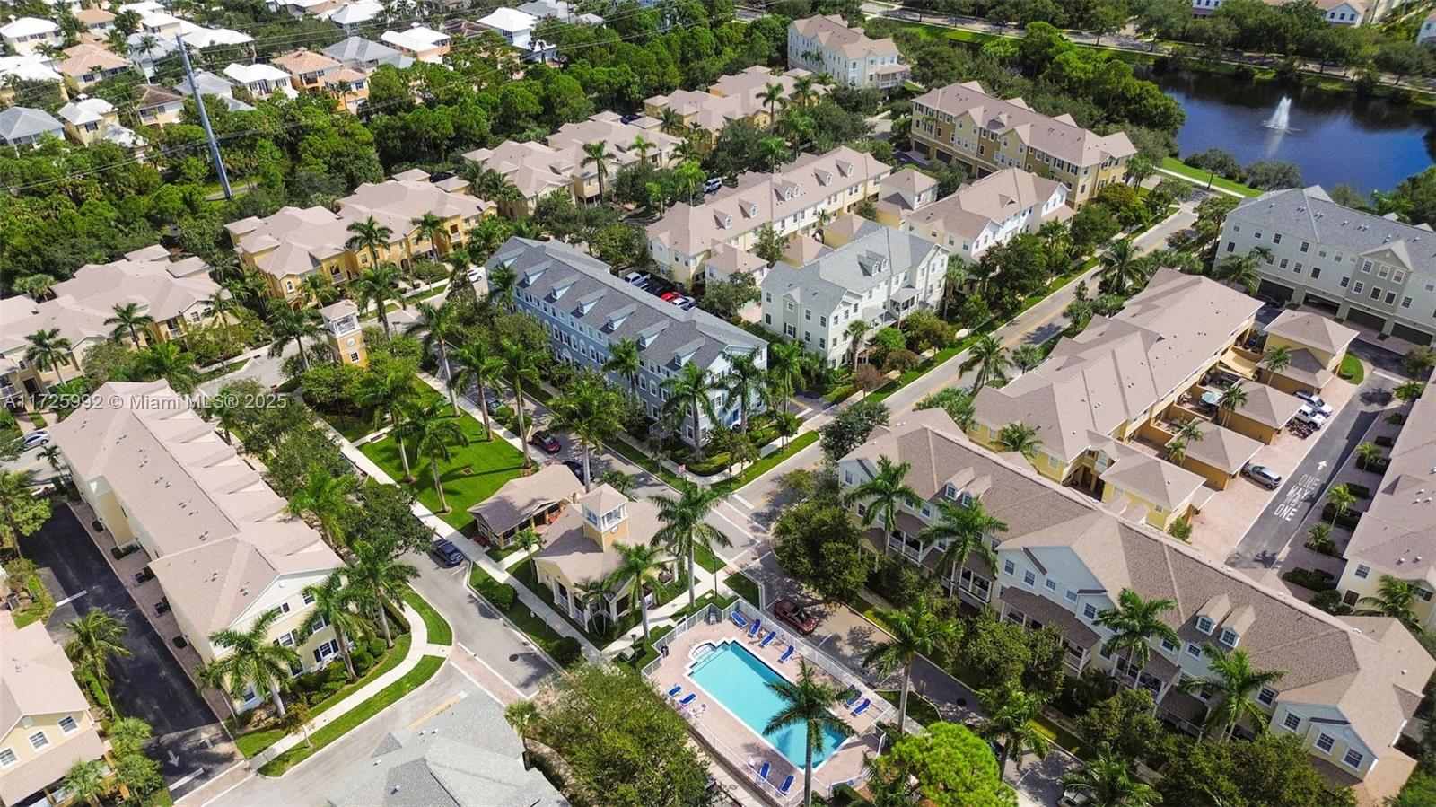 SANDPIPER COVE AT BOTANICA - Residential