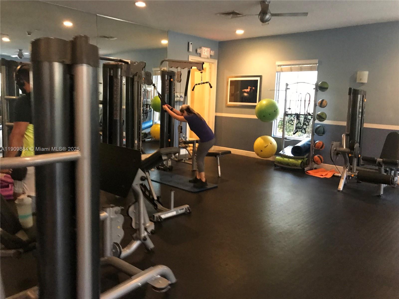 MARQUESA CONDO - Residential Lease