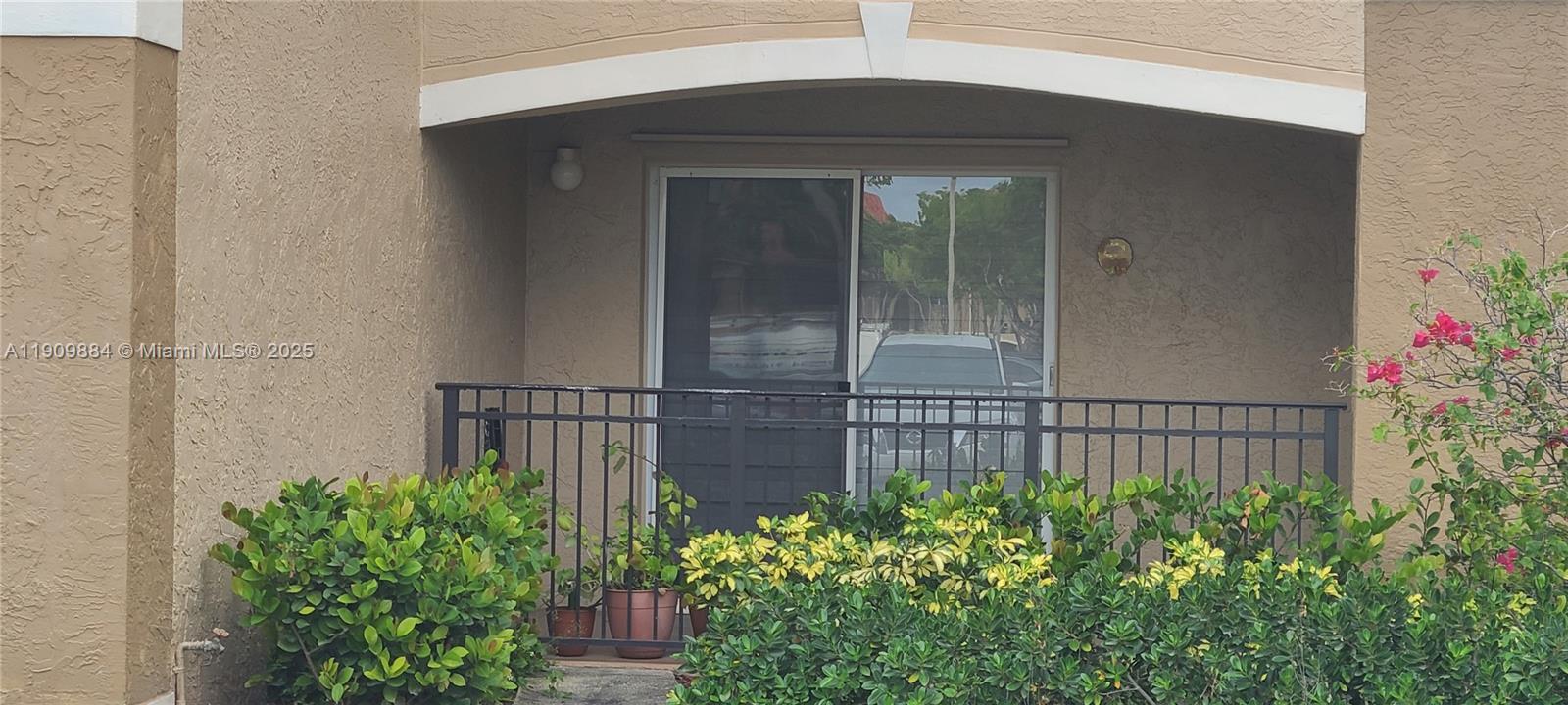 MARQUESA CONDO - Residential Lease