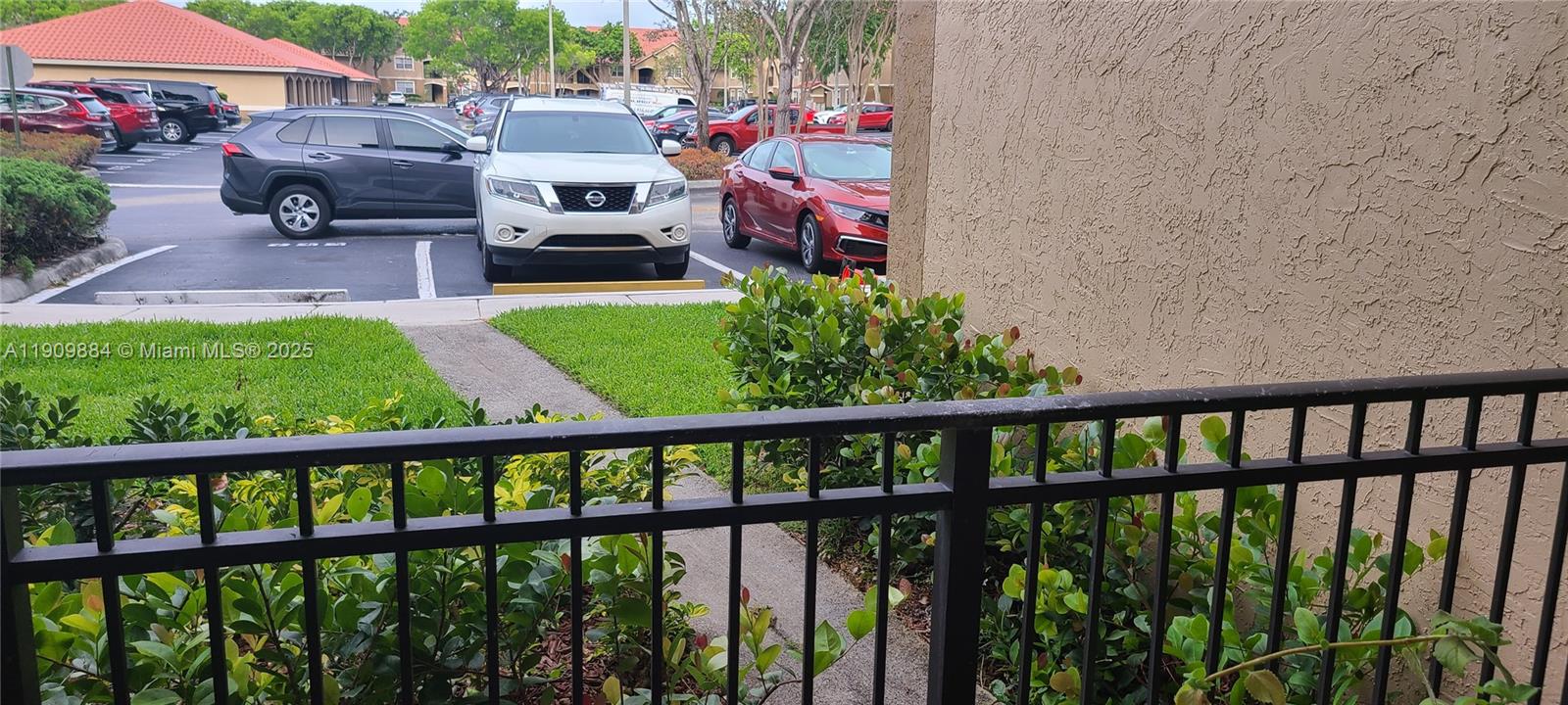 MARQUESA CONDO - Residential Lease