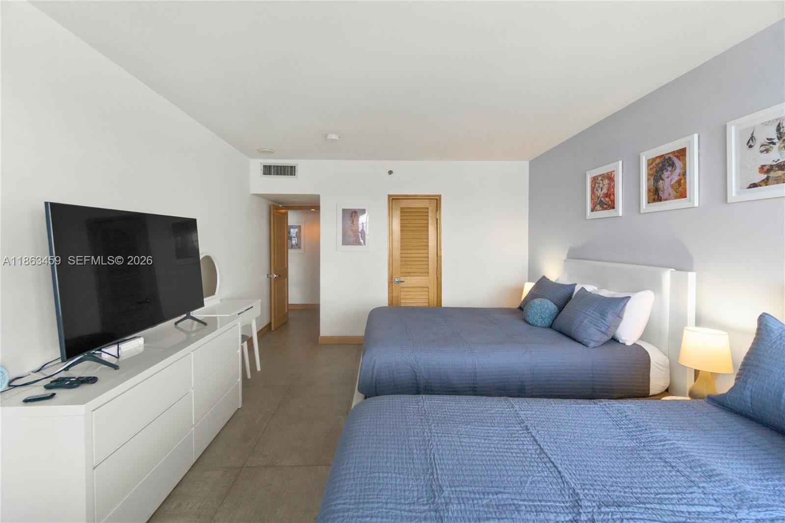 THE DECOPLAGE CONDO - Residential