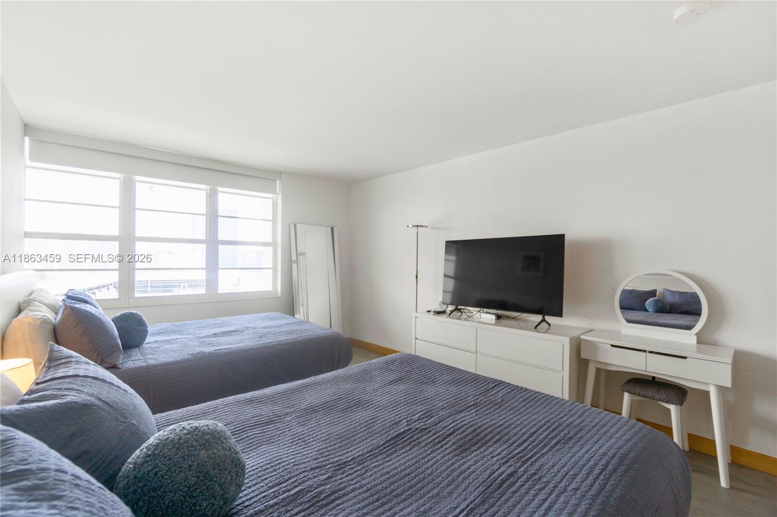 THE DECOPLAGE CONDO - Residential