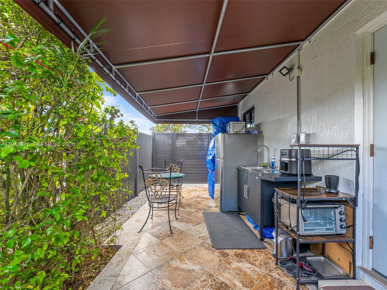 WESTWOOD LAKE 4TH ADDN - Residential