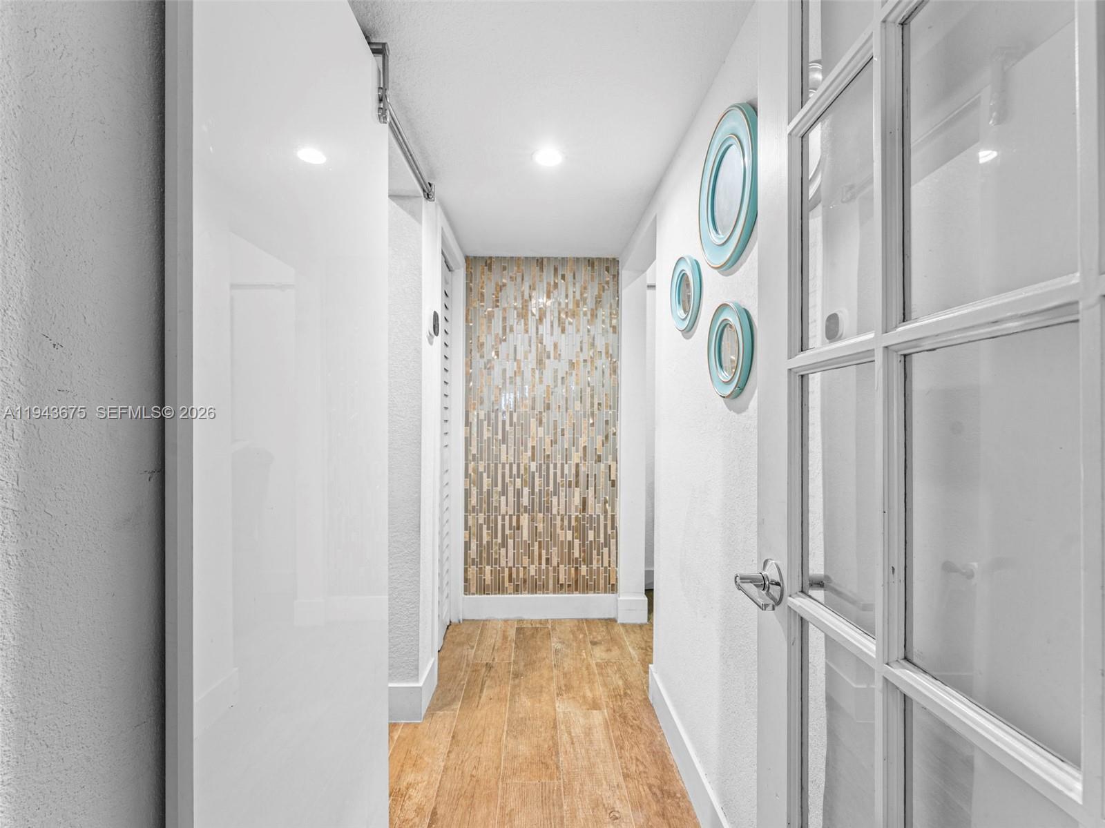 WESTWOOD LAKE 4TH ADDN - Residential