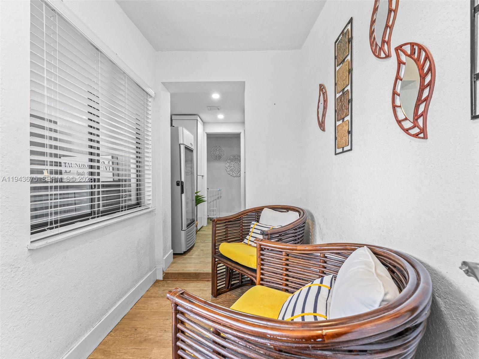 WESTWOOD LAKE 4TH ADDN - Residential