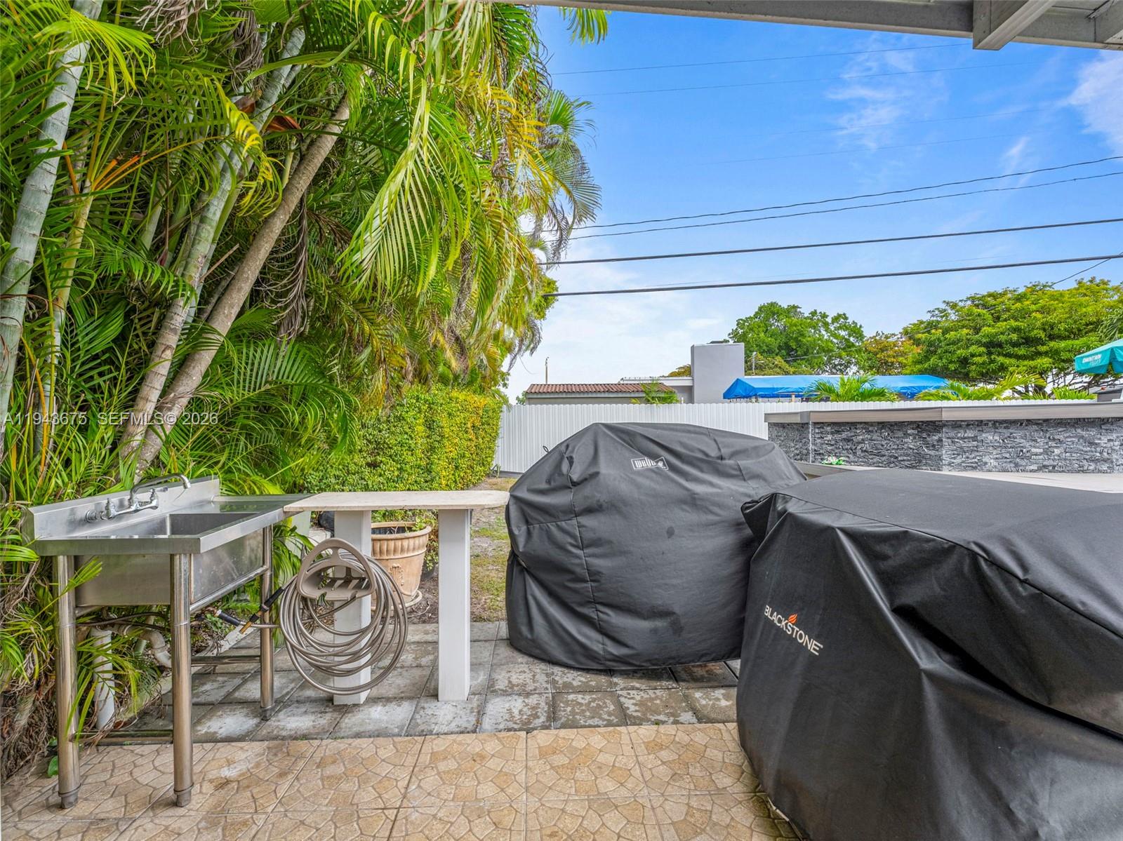 WESTWOOD LAKE 4TH ADDN - Residential