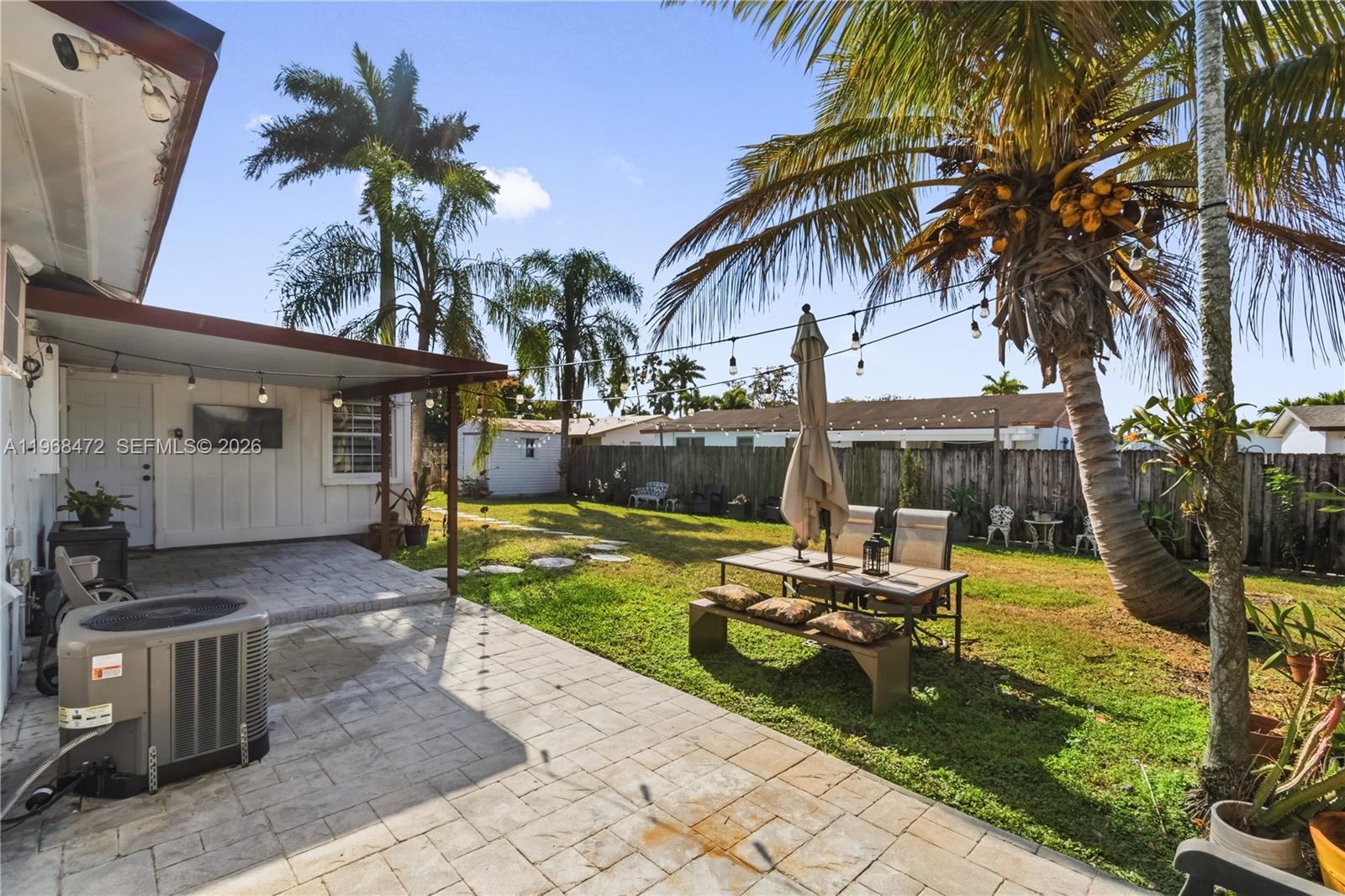 WINSTON PARK UNIT ONE - Residential