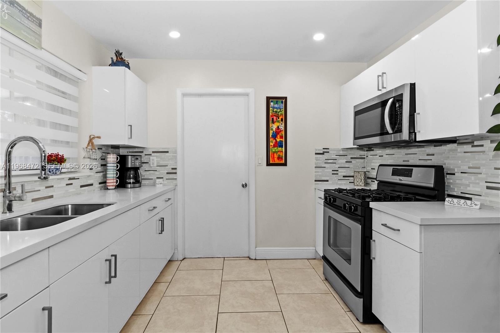 WINSTON PARK UNIT ONE - Residential