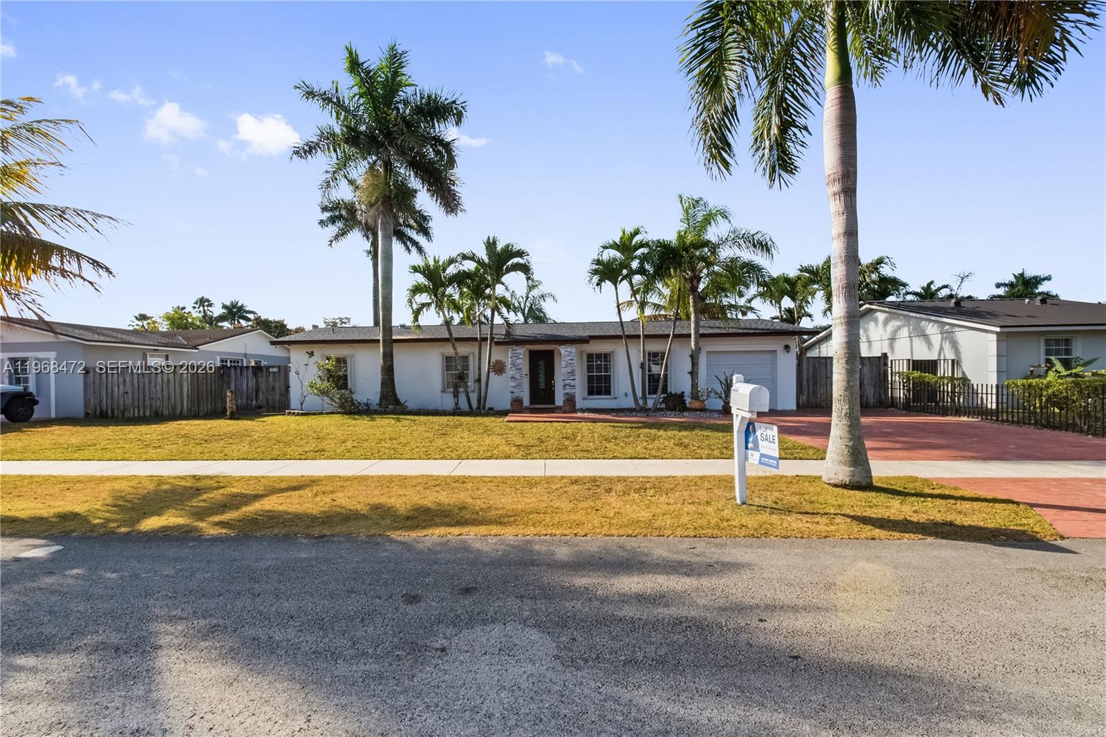 WINSTON PARK UNIT ONE - Residential