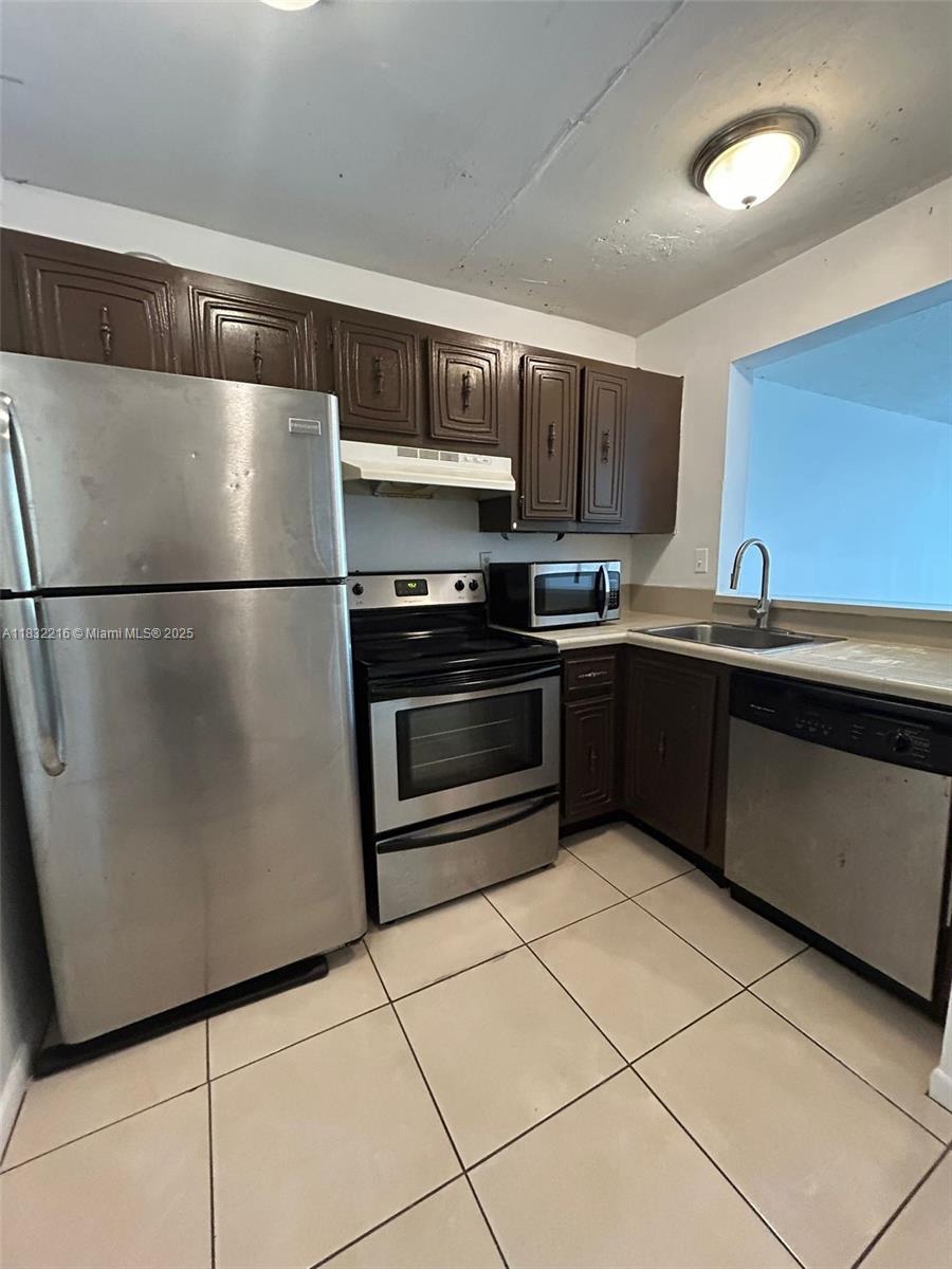 MONTECARLO CONDO - Residential