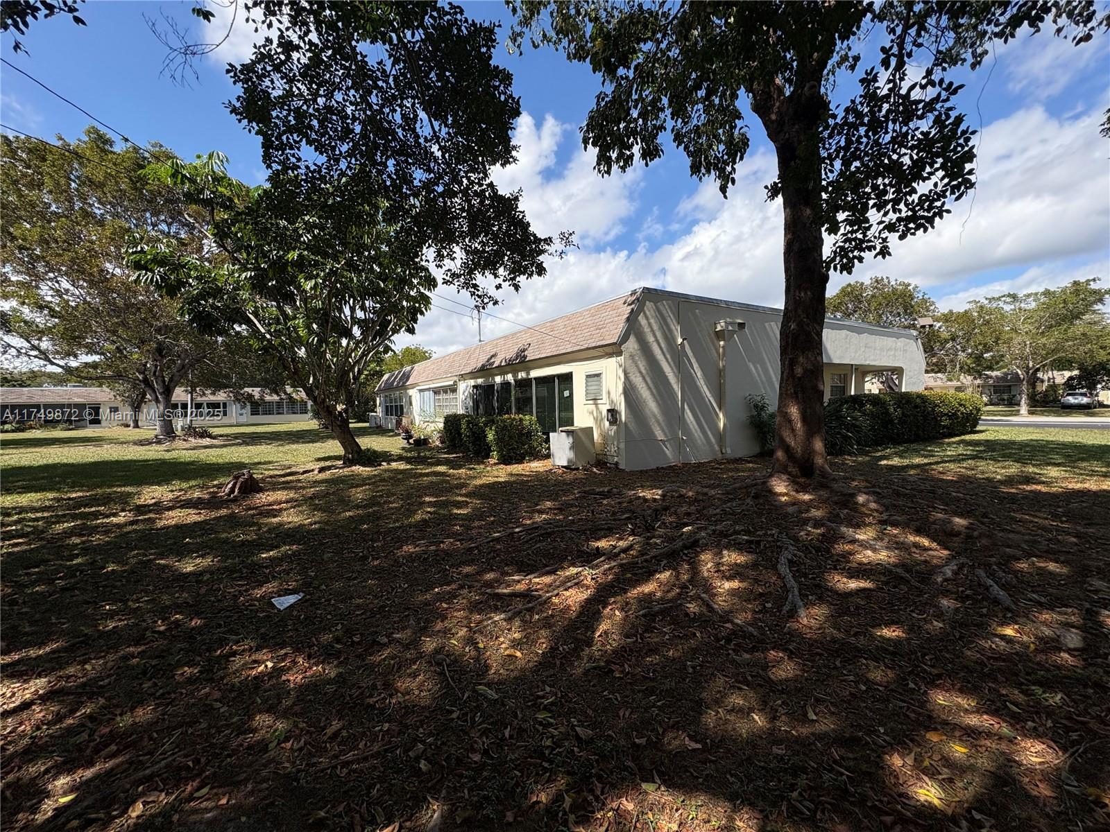 11260 SW 172nd St II2831