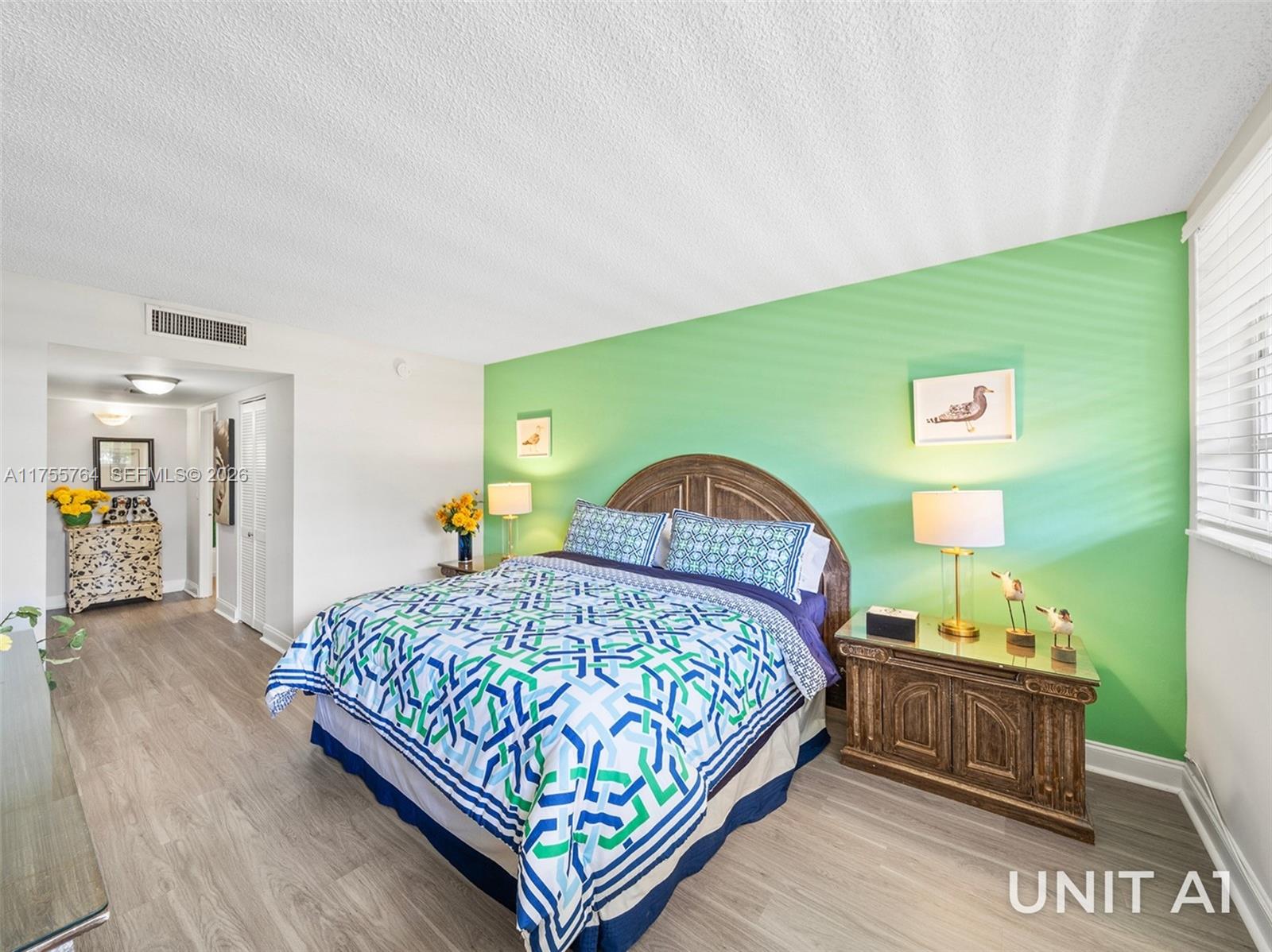 KEYSTONE HARBOR CLUB COND - Residential