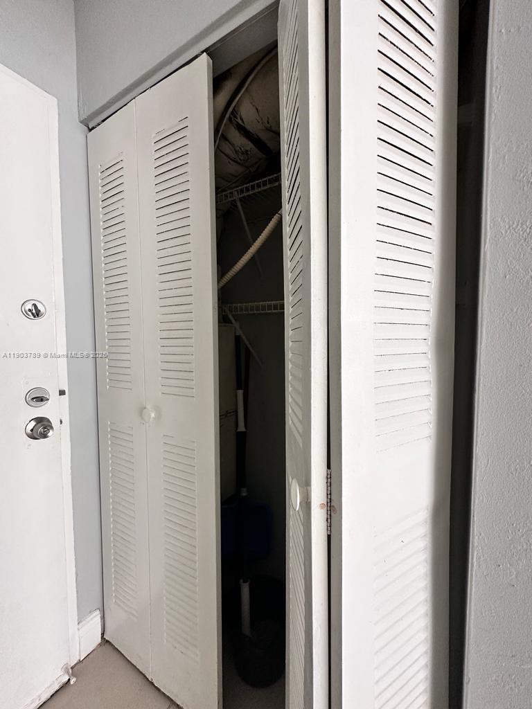 PORTALAGRE BUILDING CONDO - Residential Lease