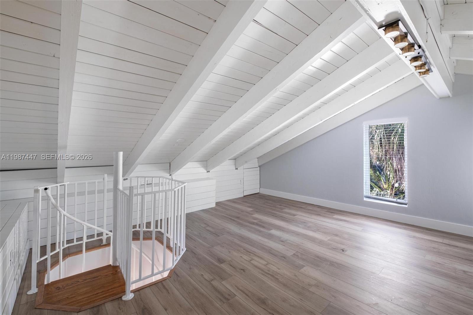 NORTH BAY ISLAND - Residential Lease