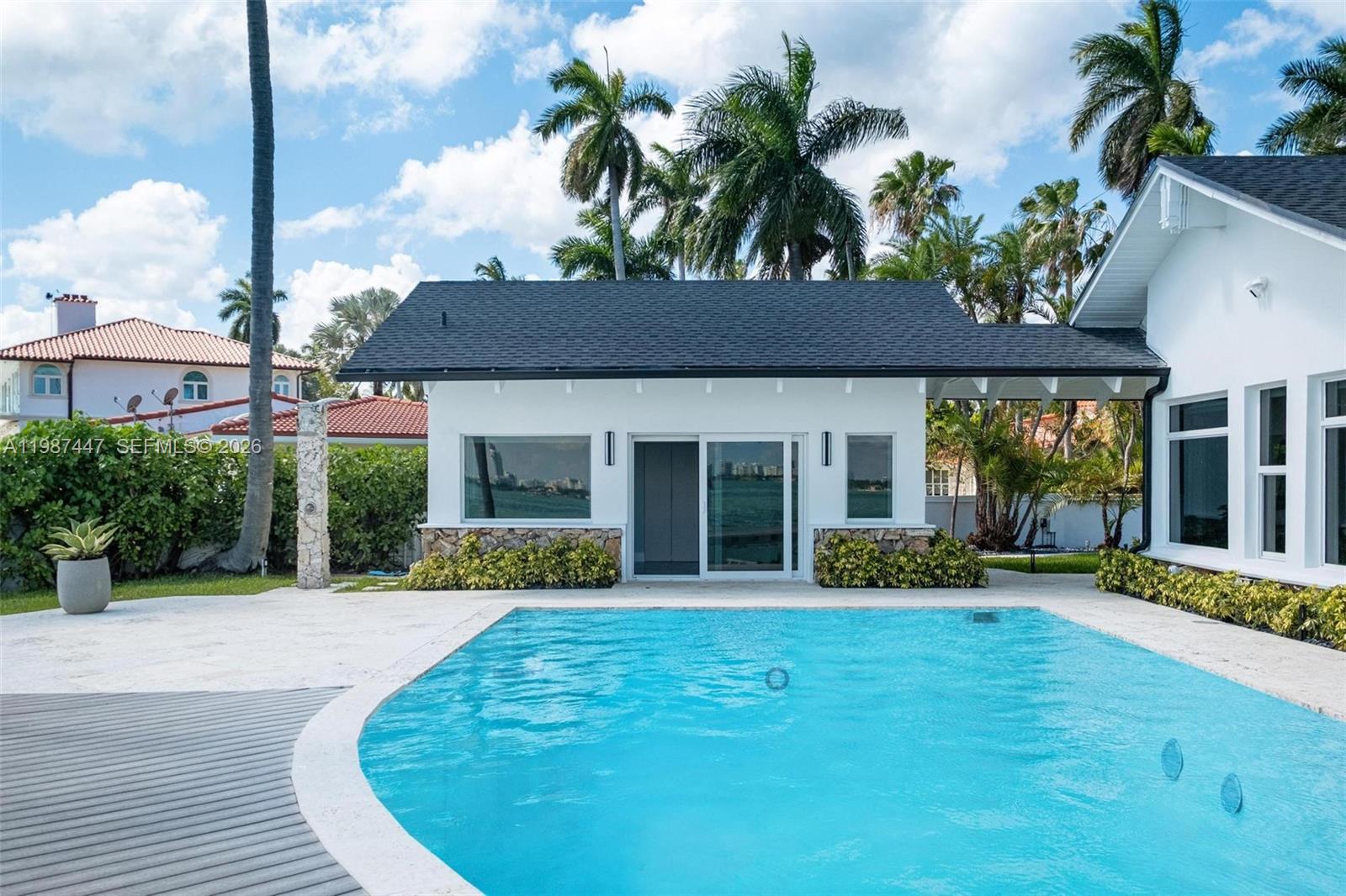 NORTH BAY ISLAND - Residential Lease