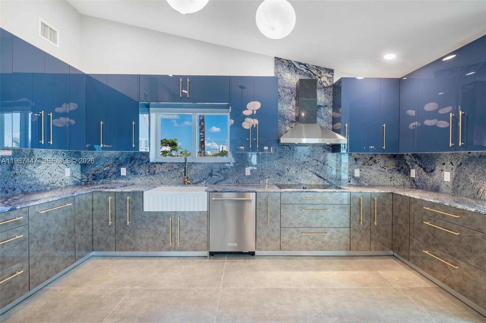 NORTH BAY ISLAND - Residential Lease