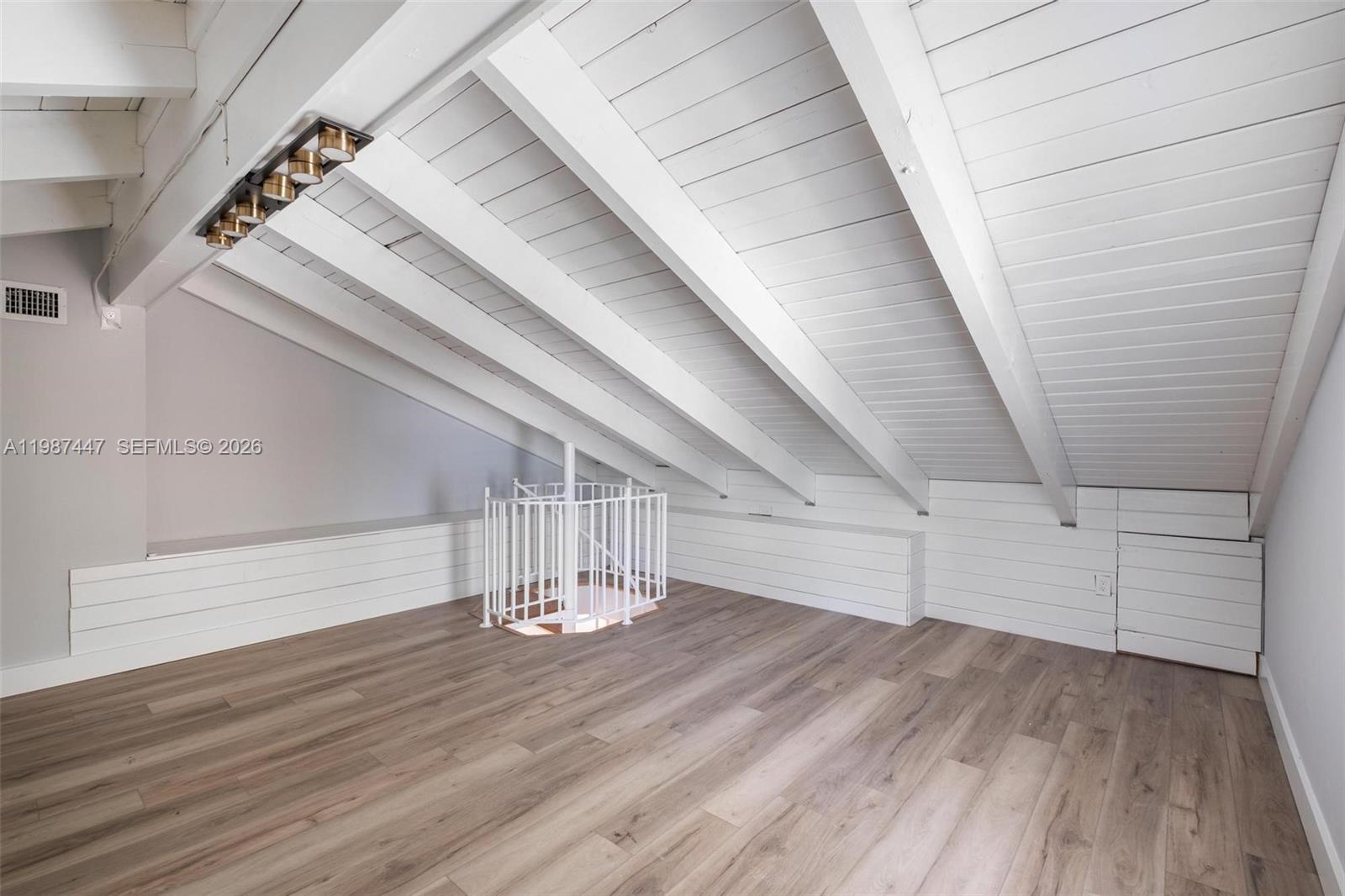 NORTH BAY ISLAND - Residential Lease