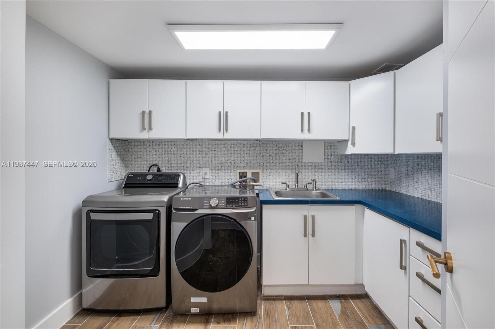 NORTH BAY ISLAND - Residential Lease