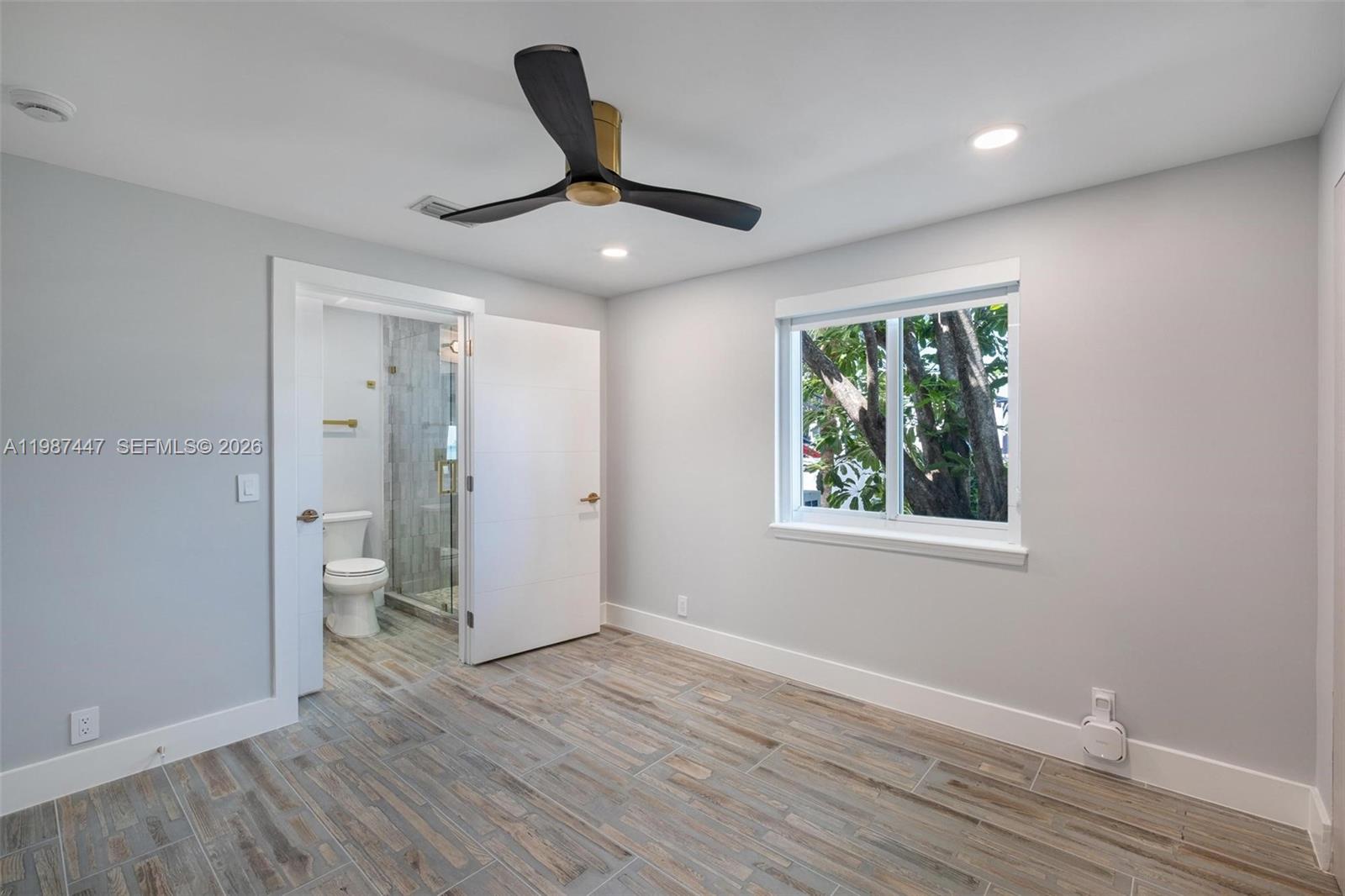 NORTH BAY ISLAND - Residential Lease