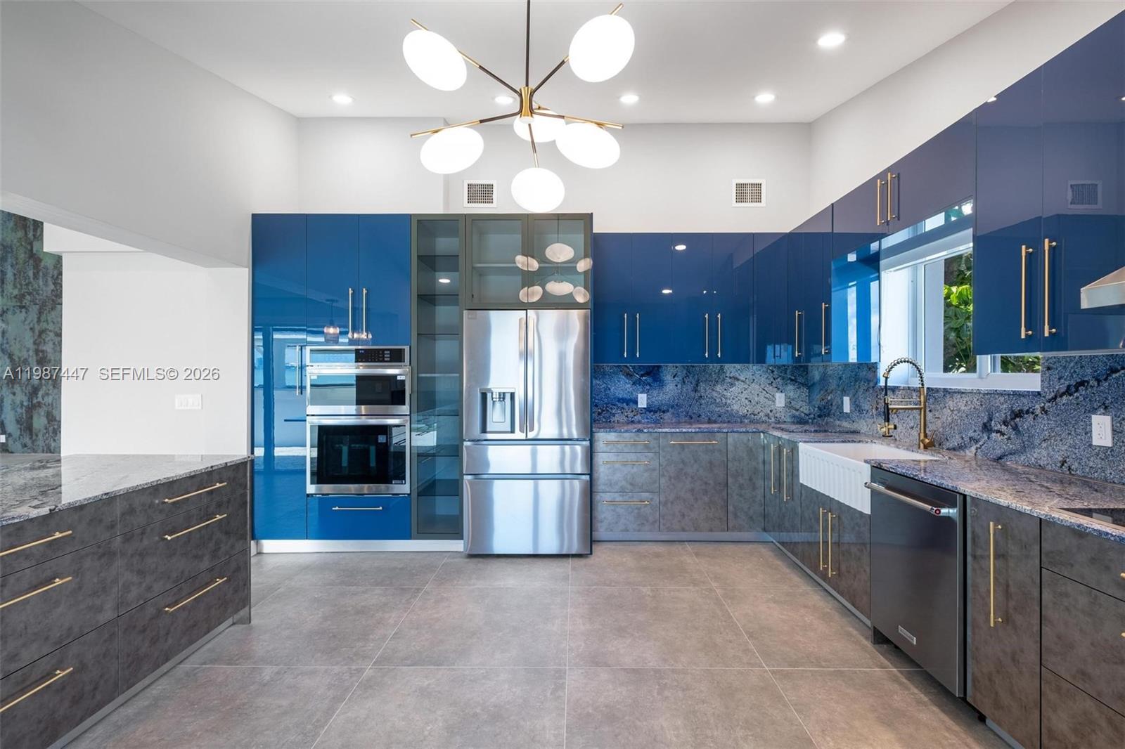 NORTH BAY ISLAND - Residential Lease