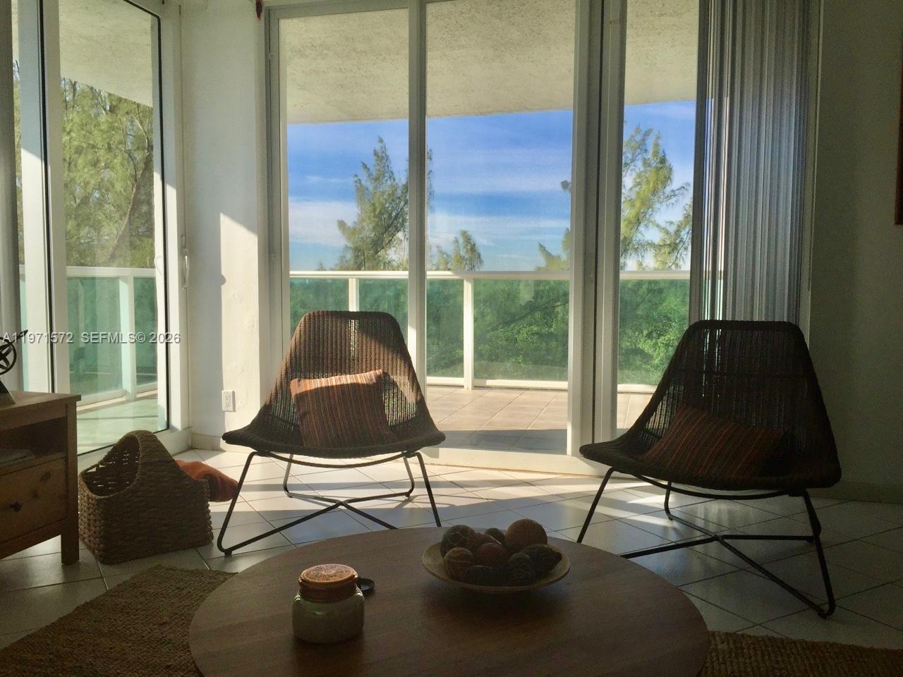 ARLEN HOUSE EAST CONDO - Residential