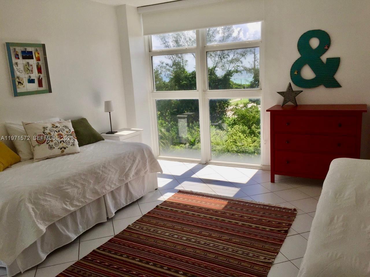 ARLEN HOUSE EAST CONDO - Residential