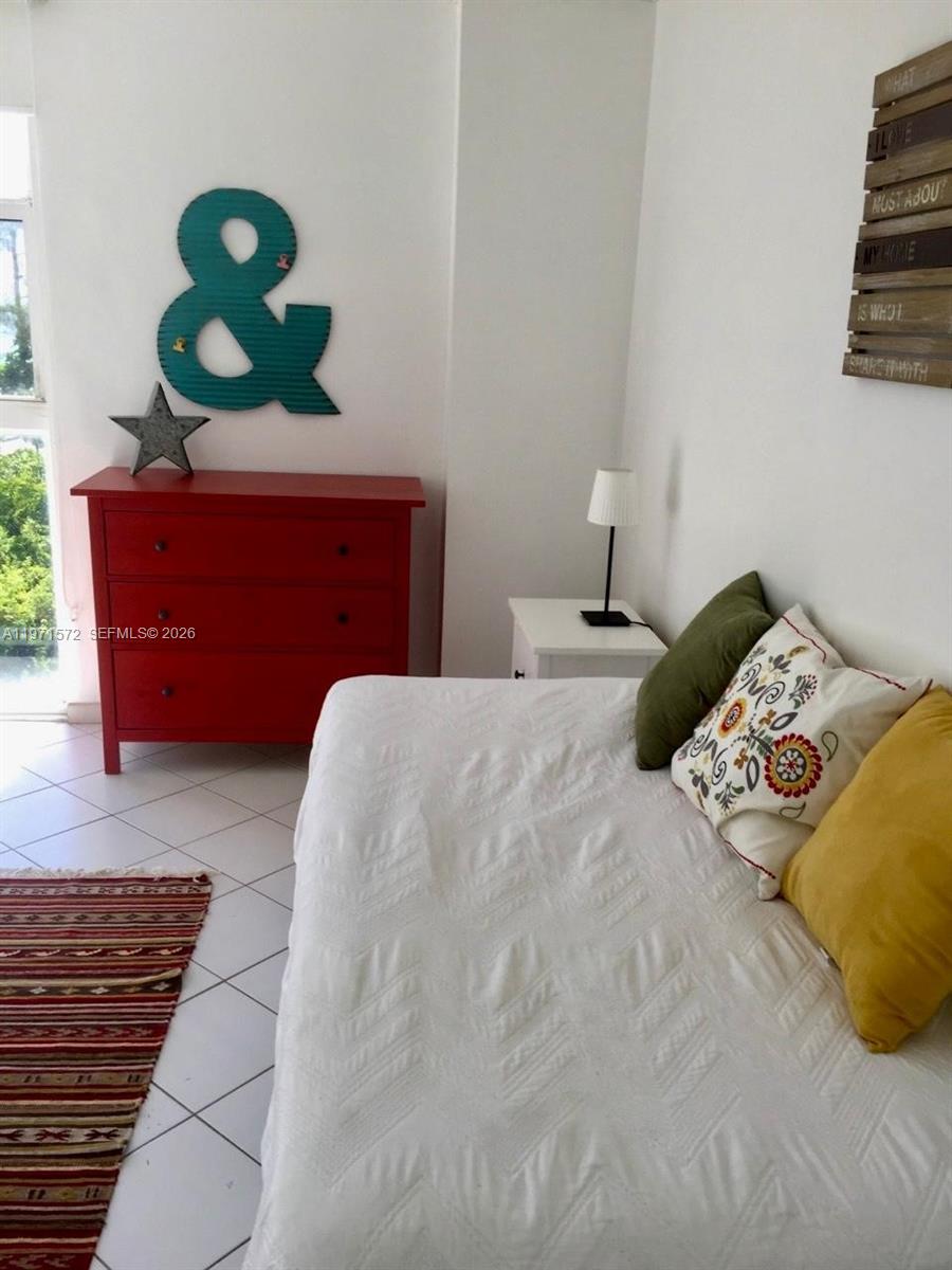 ARLEN HOUSE EAST CONDO - Residential