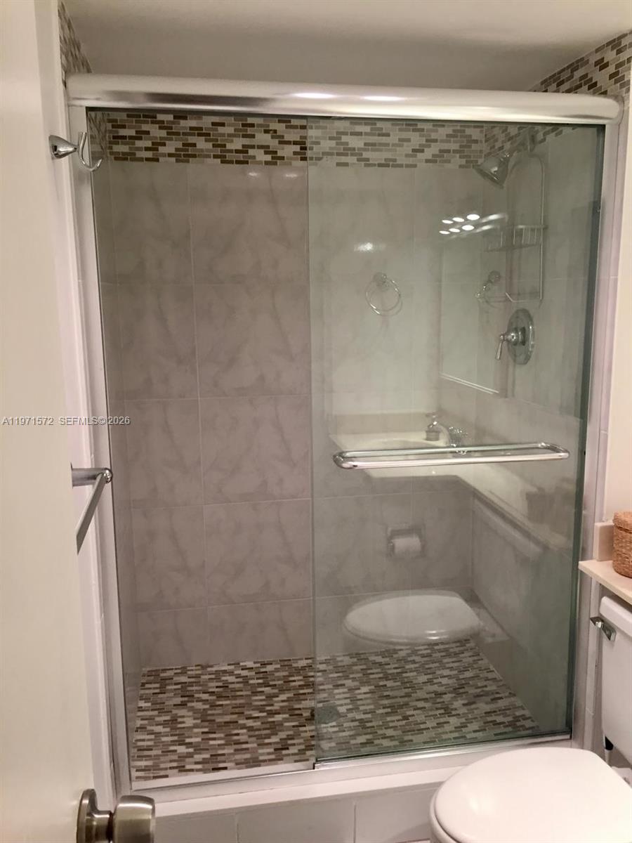 ARLEN HOUSE EAST CONDO - Residential