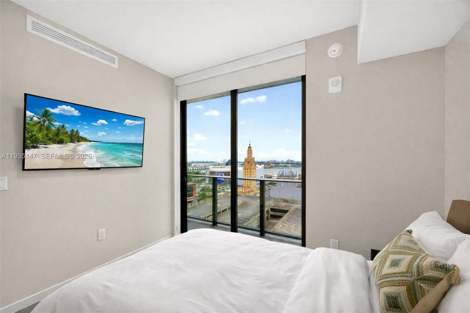 501 First Residences - Residential