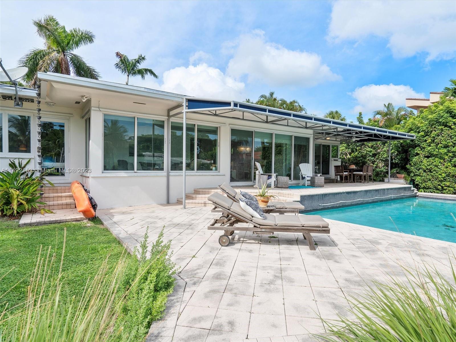 REPLAT OF TRACK B MIAMI S - Residential