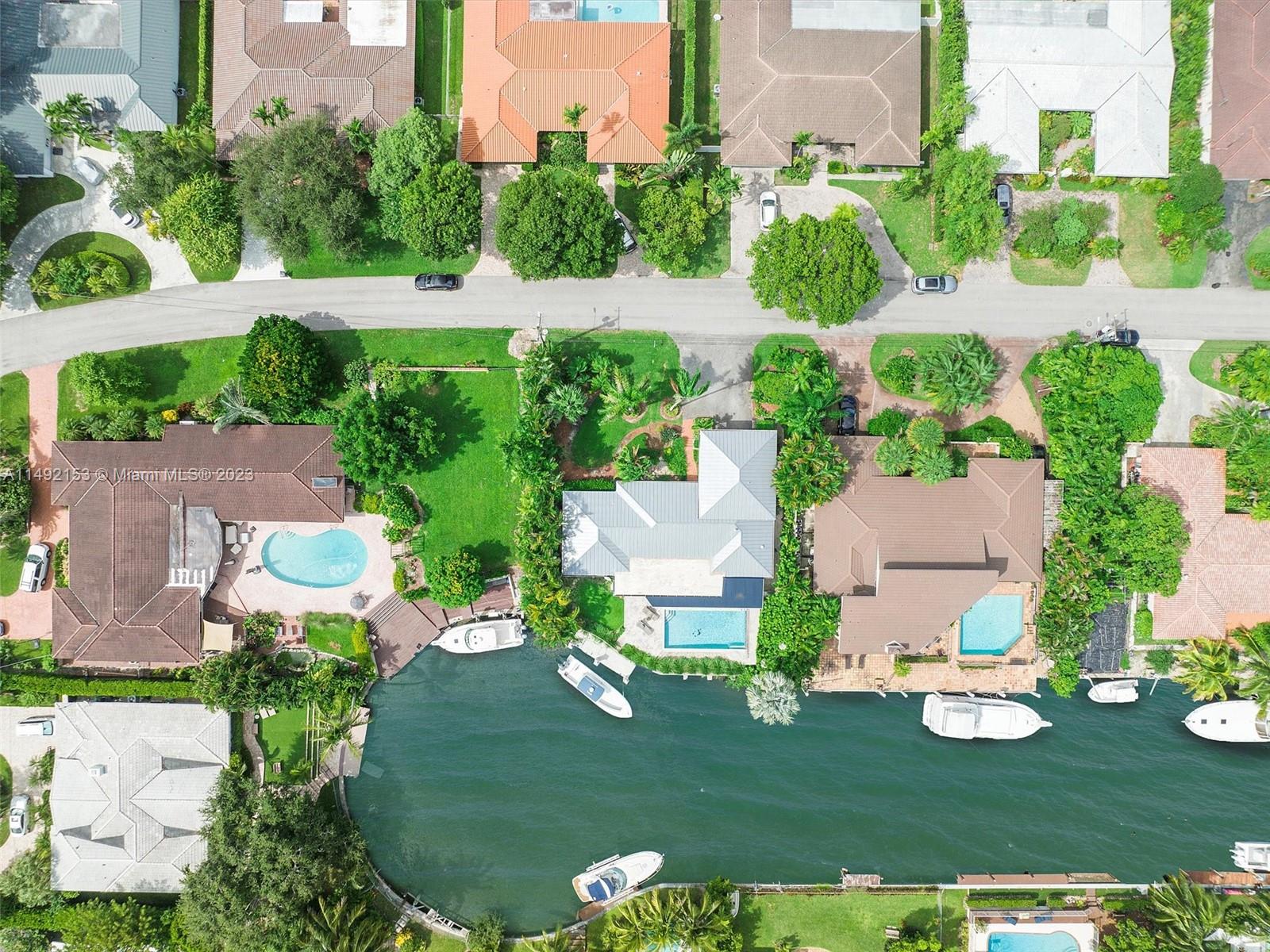 REPLAT OF TRACK B MIAMI S - Residential