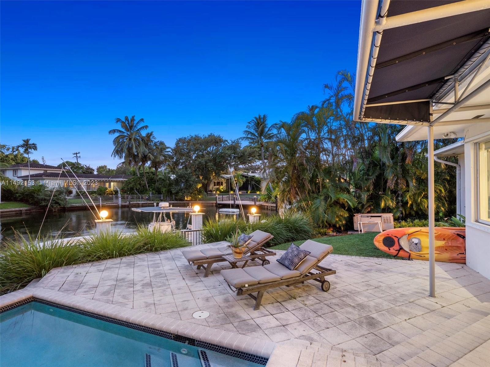 REPLAT OF TRACK B MIAMI S - Residential