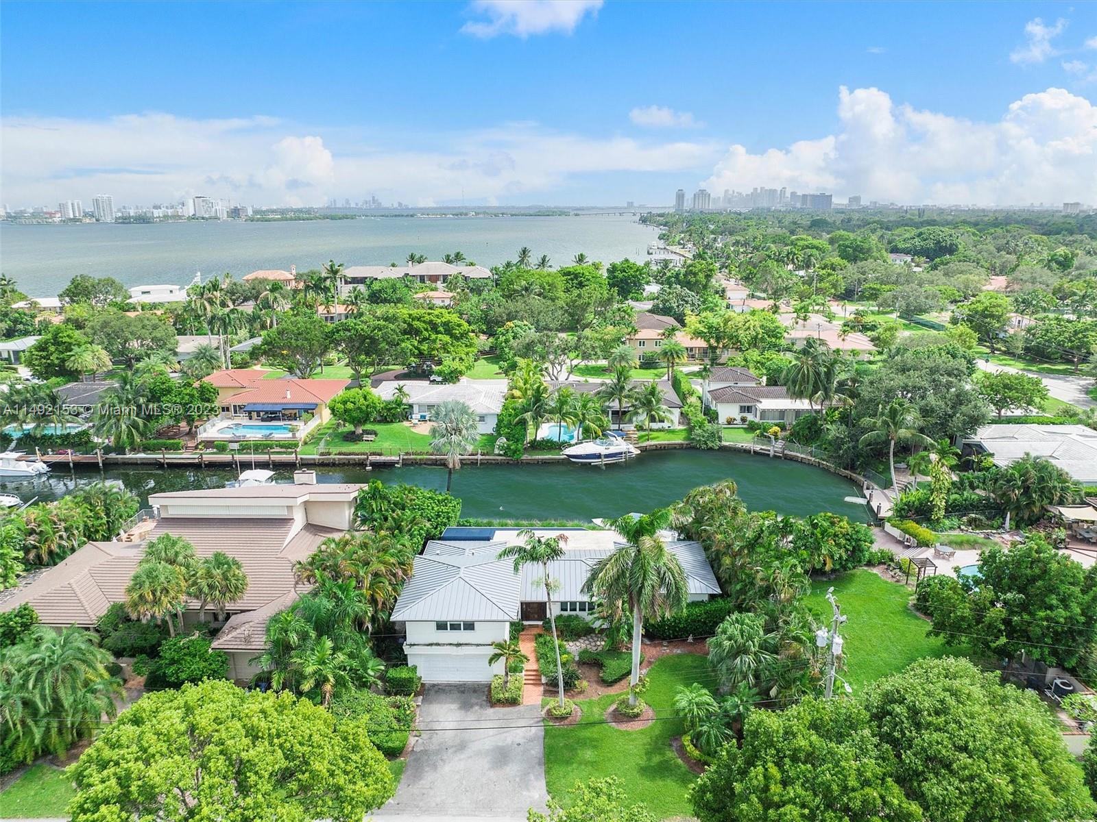 REPLAT OF TRACK B MIAMI S - Residential